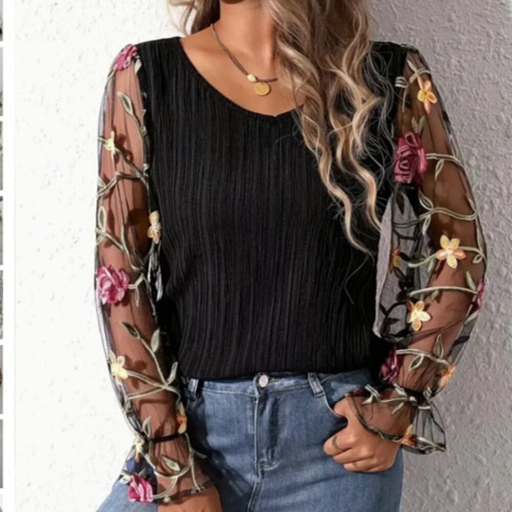 NWOT Elegant embroided Long Sleeve Top  Floral Embroidered V Neck Blouse,